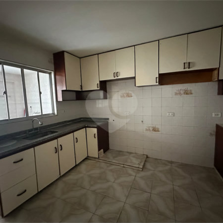 Sobrado à venda com 3 quartos em Lauzane Paulista, São Paulo, SP