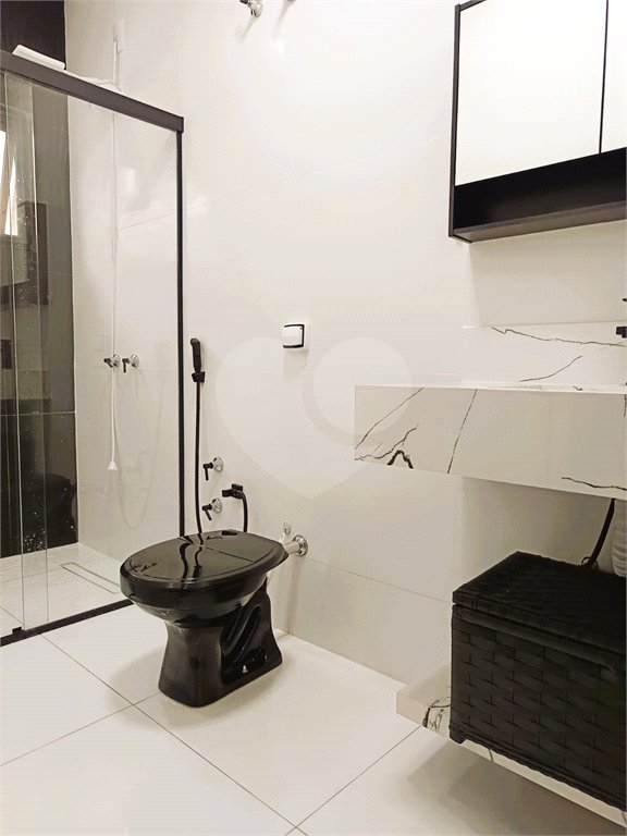 Casa à venda com 3 suítes no condomínio Aldeia da Mata, Votorantim - SP