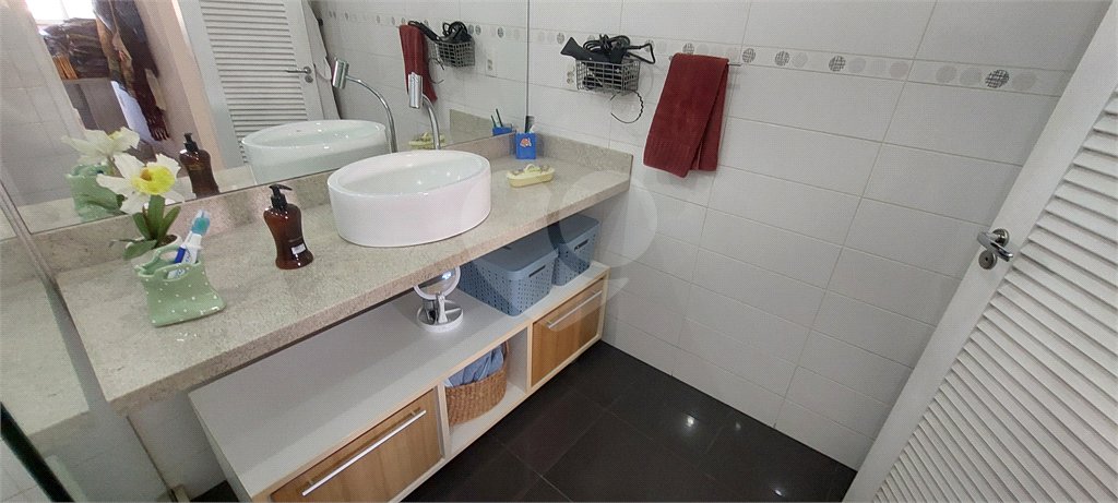 Casa de Vila à venda com 3 quartos, sendo 1 suíte,  em Tijuca, Rio de Janeiro, RJ