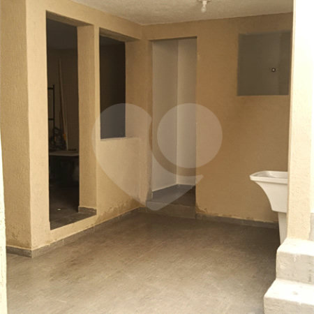 Sobrado à venda com 2 quartos em Vila Mazzei, São Paulo, SP