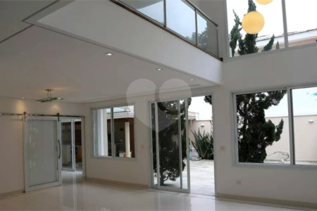 Casa à venda com 4 suítes no condomínio Residencial Morumbi, São Paulo - SP