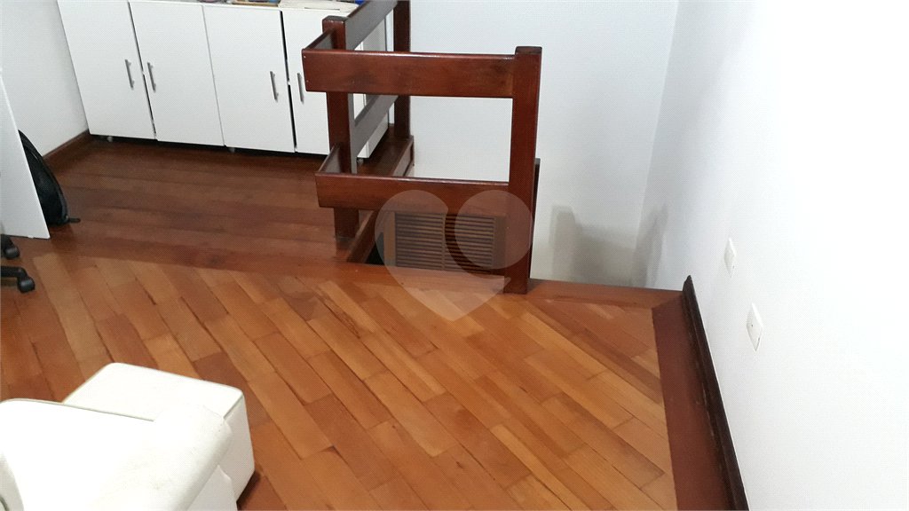 Casa à venda com 3 quartos, sendo 1 suíte, no condomínio Barbará Ii, São Paulo - SP