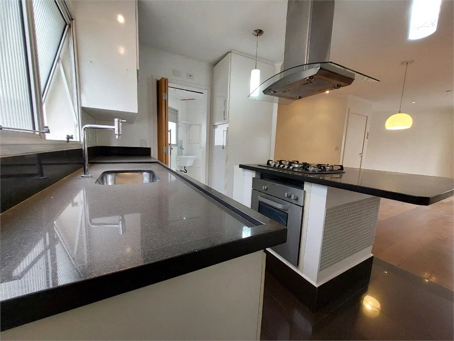 Apartamento à venda com 2 suítes em Vila Gertrudes, São Paulo, SP