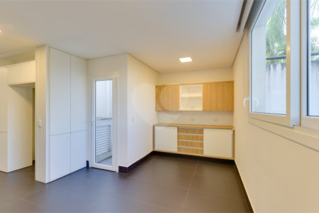 Casa à venda com 4 suítes no condomínio Porto Fino, São Paulo - SP