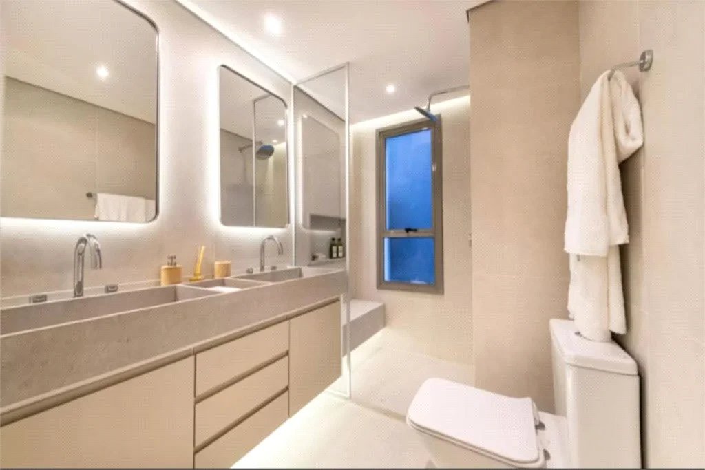 Apartamento à venda com 3 suítes em Jardim das Acácias, São Paulo, SP