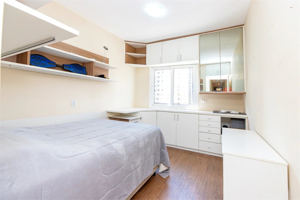 Apartamento à venda com 3 quartos, sendo 1 suíte, em Brooklin Paulista, São Paulo, SP