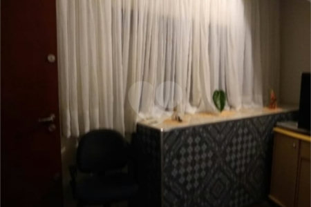 Sobrado à venda com 3 quartos em Barra Funda, São Paulo, SP