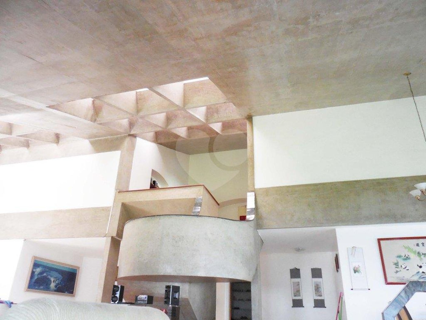 Sobrado à venda ou para alugar com 4 quartos, sendo 1 suíte, em Alto da Boa Vista, São Paulo, SP