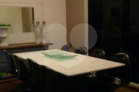 Apartamento à venda com 4 suítes em Jardim Leonor, São Paulo, SP