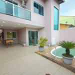 Casa à venda com 3 quartos, sendo 2 suítes, no condomínio Village da Posse, Rio de Janeiro - RJ