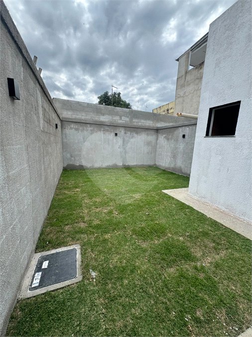 Casa à venda com 2 quartos, sendo 1 suíte, em Pedra de Guaratiba, Rio de Janeiro, RJ
