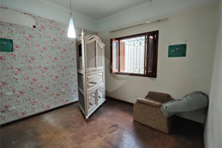 Casa à venda com 3 quartos, sendo 1 suíte,  no Centro, Itapetininga, SP