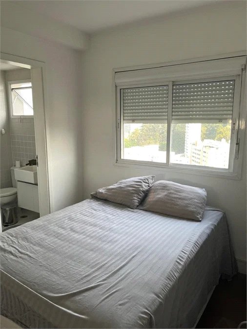 Apartamento à venda com 3 suítes em Jardim Monte Kemel, São Paulo, SP