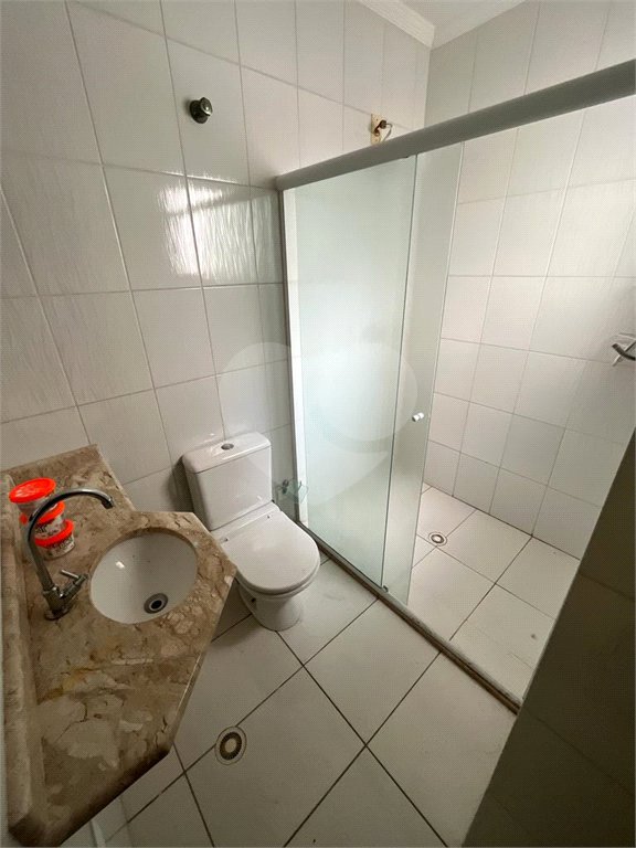 Sobrado à venda com 3 quartos, sendo 1 suíte,  em Vila Alice, Santo André, SP