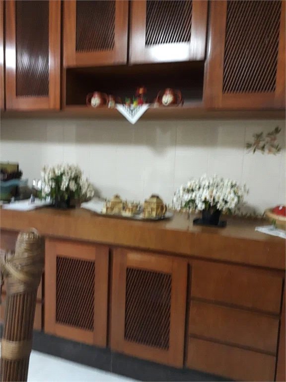 Casa à venda ou para alugar com 5 suítes em Jardim Leonor, São Paulo, SP