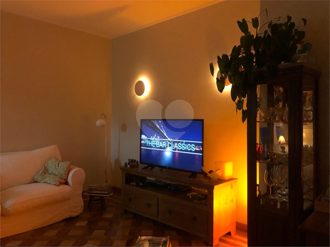 Apartamento à venda ou para alugar com 3 quartos, sendo 1 suíte,  em Lapa, São Paulo, SP