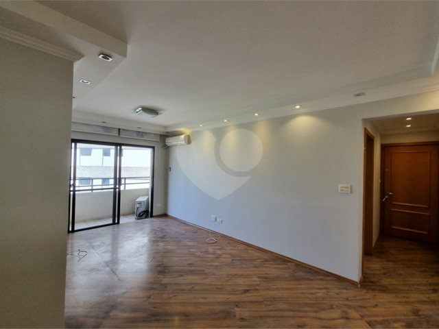 Apartamento à venda com 3 quartos, sendo 1 suíte,  em Santana, São Paulo, SP