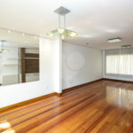 Casa à venda com 3 suítes no condomínio Villaggio Belvedere, São Paulo - SP