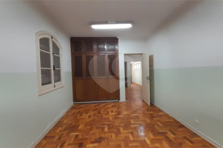 Sobrado para alugar com 5 quartos, sendo 3 suítes, em Jardim do Mar, São Bernardo do Campo, SP