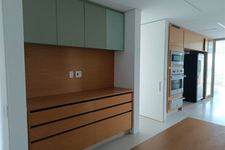 Apartamento à venda ou para alugar com 3 suítes em Pinheiros, São Paulo, SP