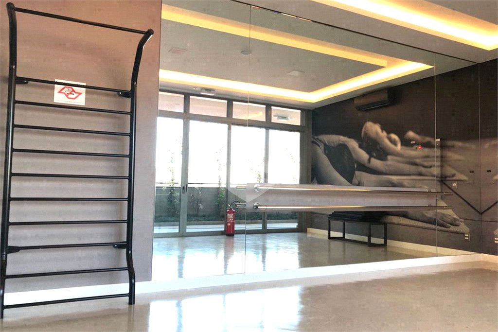 Apartamento à venda com 4 suítes em Vila Gomes Cardim, São Paulo, SP