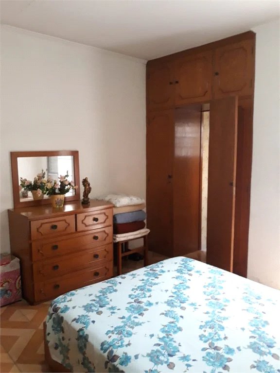 Casa à venda com 2 quartos, sendo 1 suíte, em Vila Anastácio, São Paulo, SP