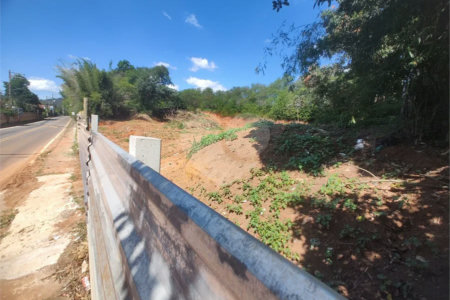 Terreno em Atibaia com 3.000 metros para locação, ótimo para transportadora, pátio de veículos, mecânica pesada