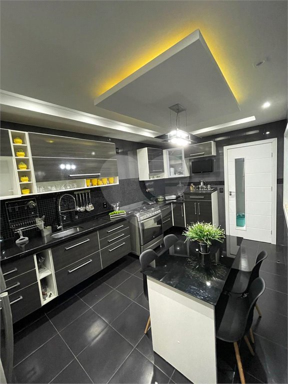 Casa à venda com 4 quartos, sendo 1 suíte, em Campo Grande, Rio de Janeiro, RJ