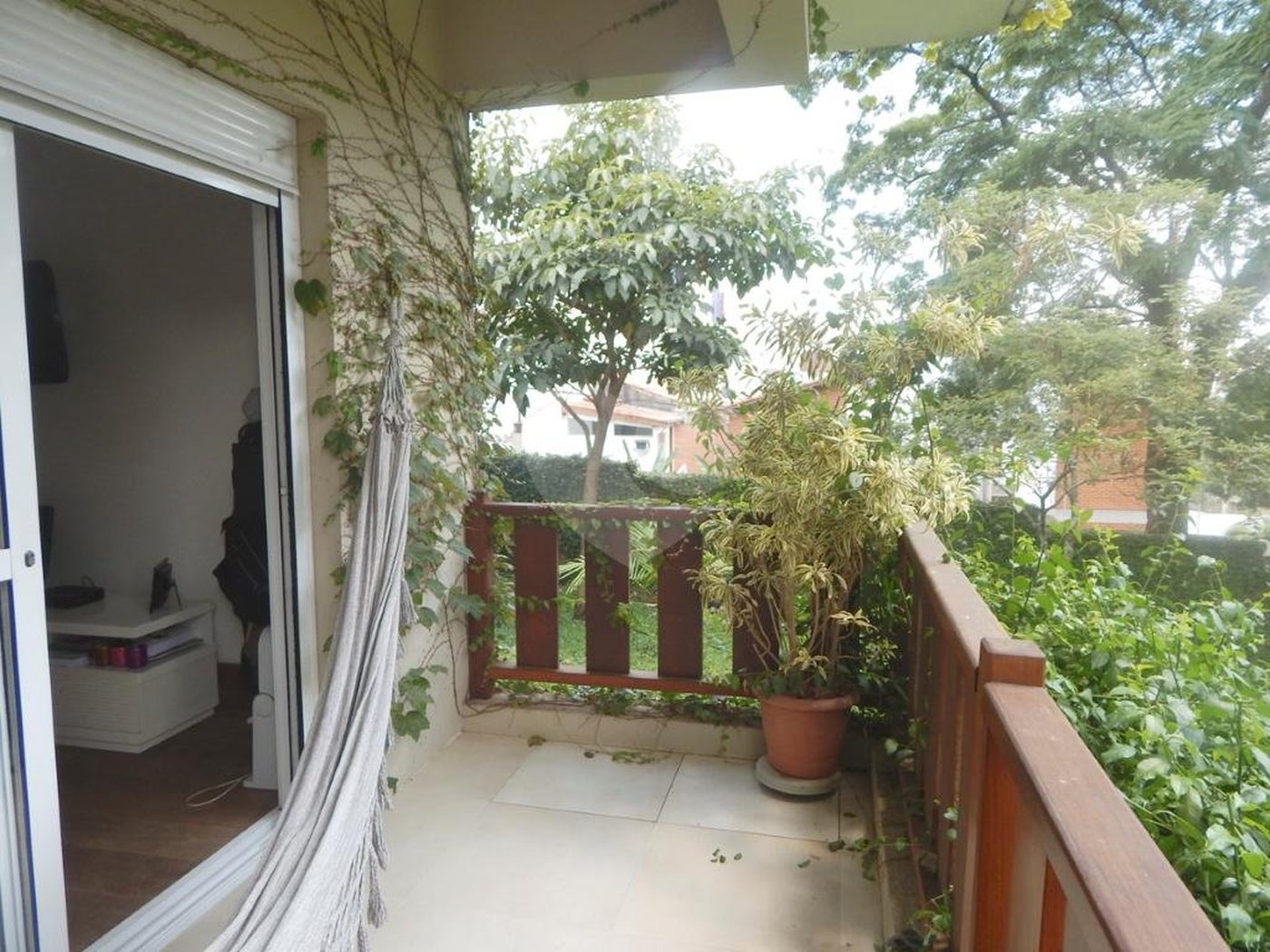 Casa Térrea à venda com 3 suítes em Jardim Prudência, São Paulo, SP