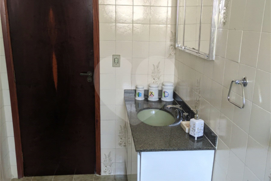 Sobrado à venda com 3 quartos, sendo 1 suíte,  em Vila Guilherme, São Paulo, SP