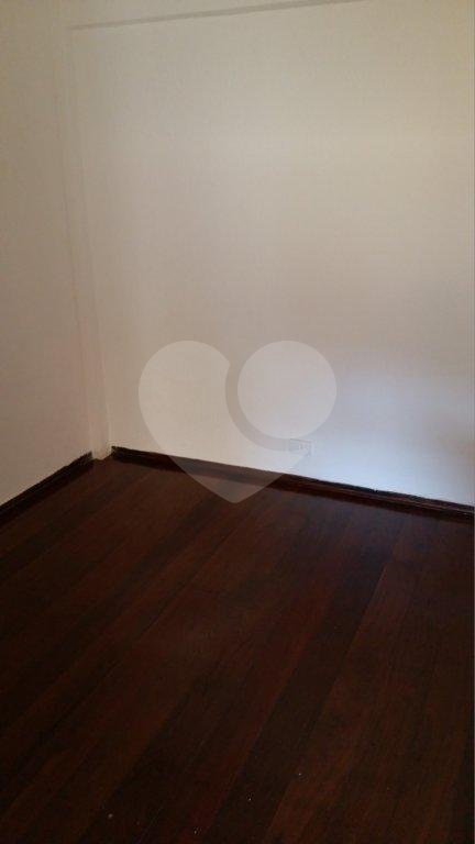 Sobrado à venda com 4 quartos, sendo 1 suíte, em Vila Nova Cachoeirinha, São Paulo, SP