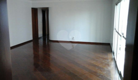 Apartamento à venda com 3 quartos, sendo 1 suíte,  em Vila Anglo Brasileira, São Paulo, SP
