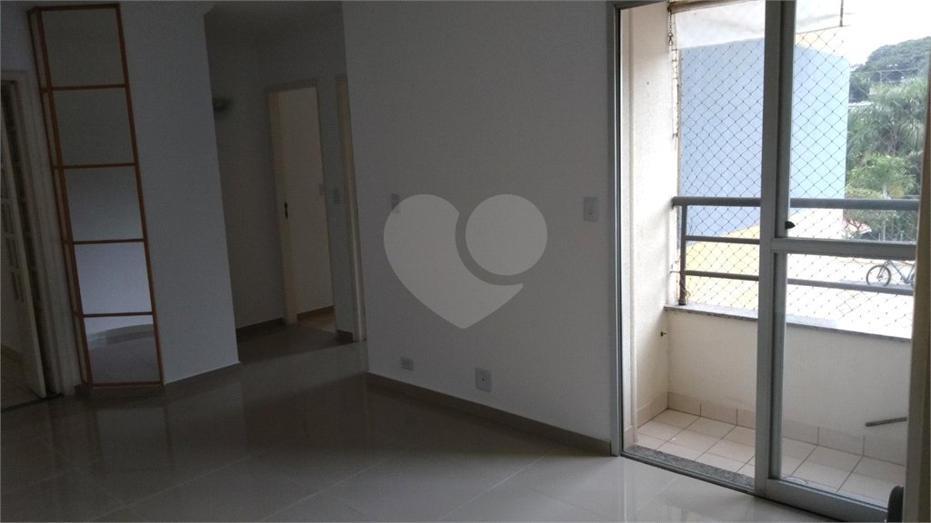 Apartamento à venda com 2 quartos em Jardim Ismênia, São José dos Campos, SP