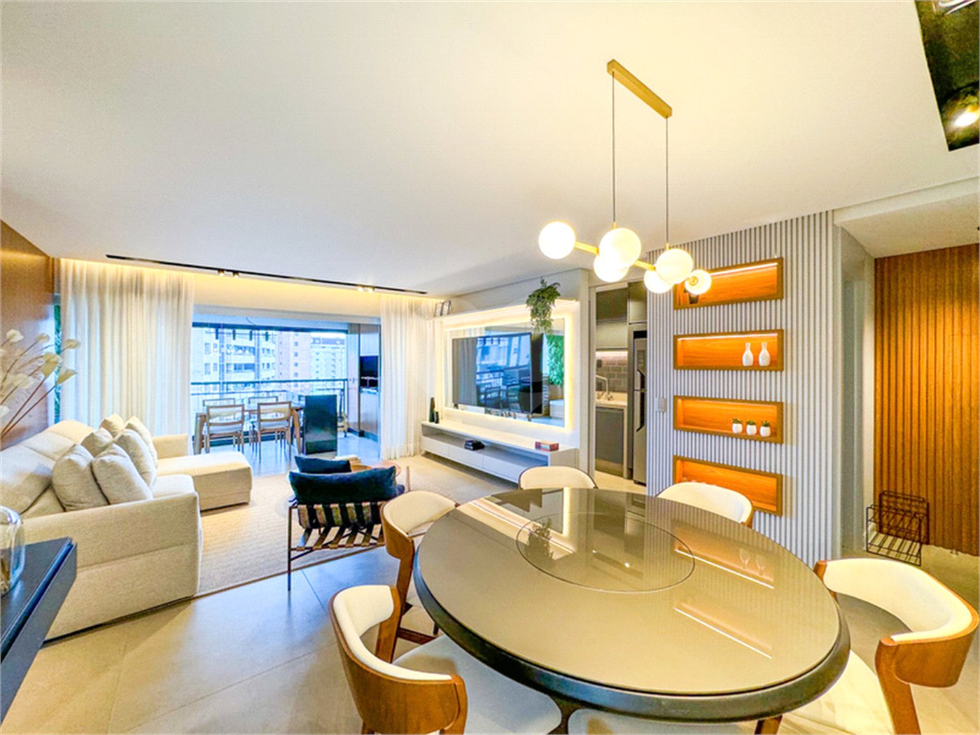 Apartamento à venda com 3 quartos, sendo 1 suíte, em Vila Suzana, São Paulo, SP