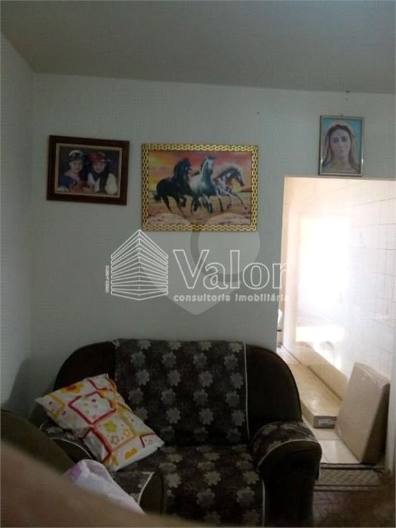 Casa em excelente localização na Vila Prado á venda.