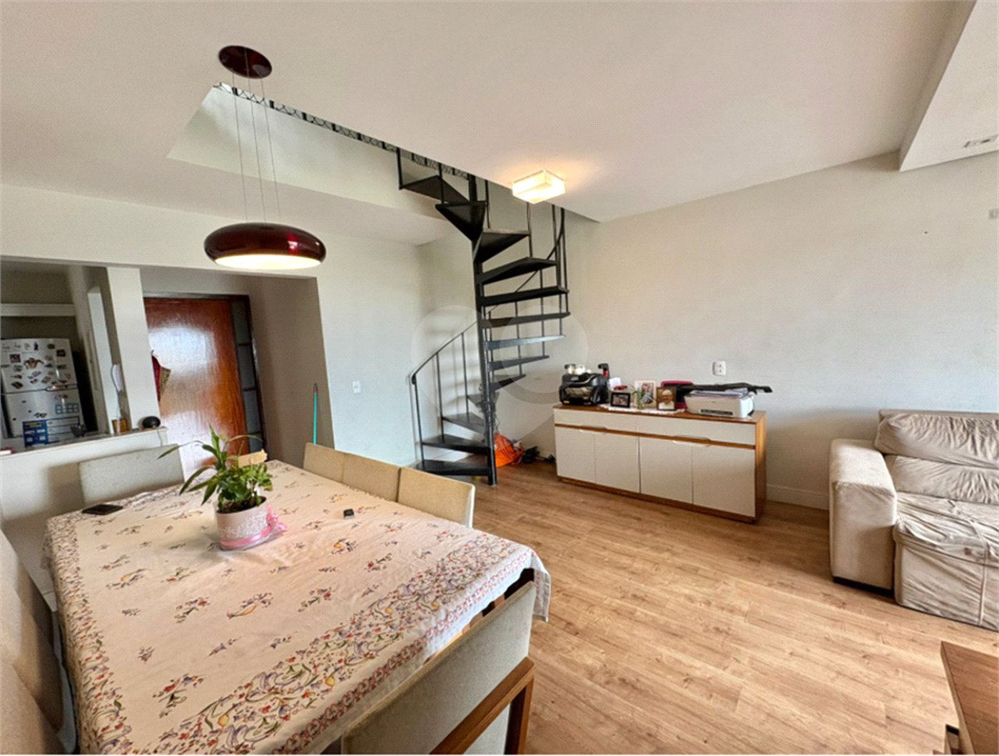 Cobertura à venda com 3 quartos, sendo 1 suíte, em Vila Mariana, São Paulo, SP