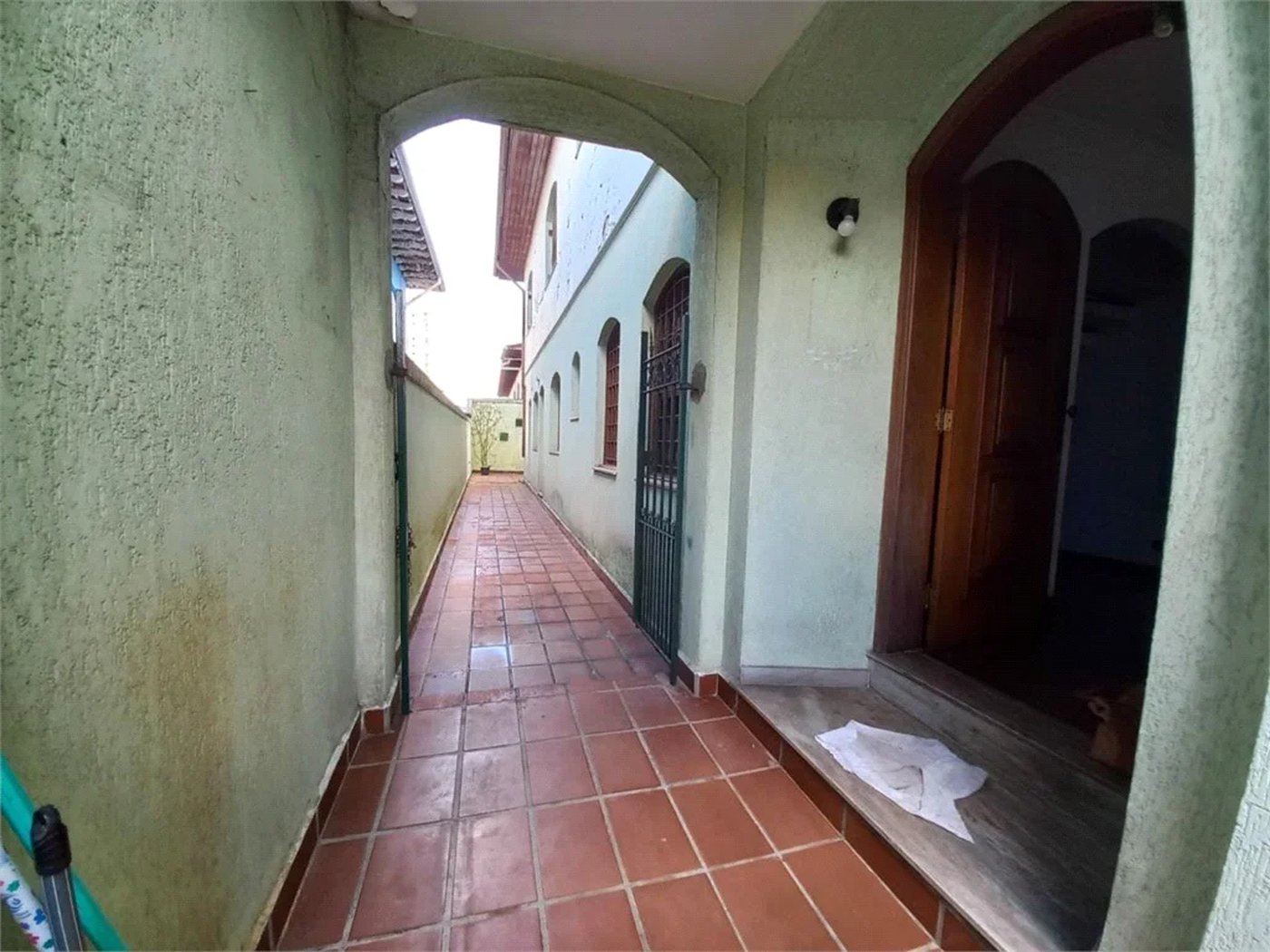 Casa à venda com 3 quartos, sendo 1 suíte, em Jardim das Vertentes, São Paulo, SP