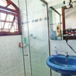Sobrado à venda com 4 quartos, sendo 3 suítes, em Vila Paulicéia, São Paulo, SP