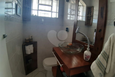 Sobrado à venda com 2 quartos em Vila Gustavo, São Paulo, SP