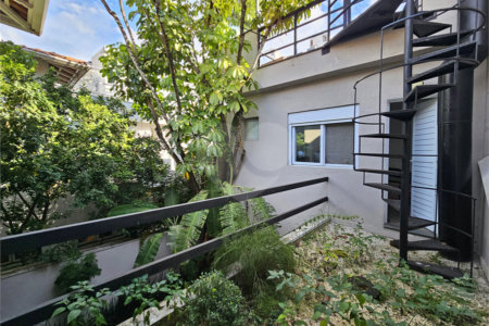 Casa de Vila à venda com 3 suítes em Vila Nova Conceição, São Paulo, SP