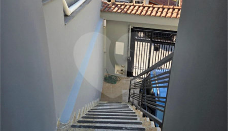 Sobrado à venda com 3 quartos, sendo 1 suíte,  em Vila Gustavo, São Paulo, SP