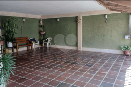 Casa à venda com 4 quartos em Vila São Paulo, Jundiaí, SP