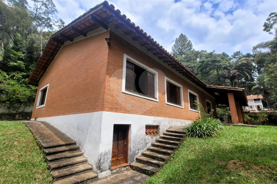 Casa Térrea à venda com 4 quartos, sendo 1 suíte, em Serra da Cantareira, Mairiporã, SP