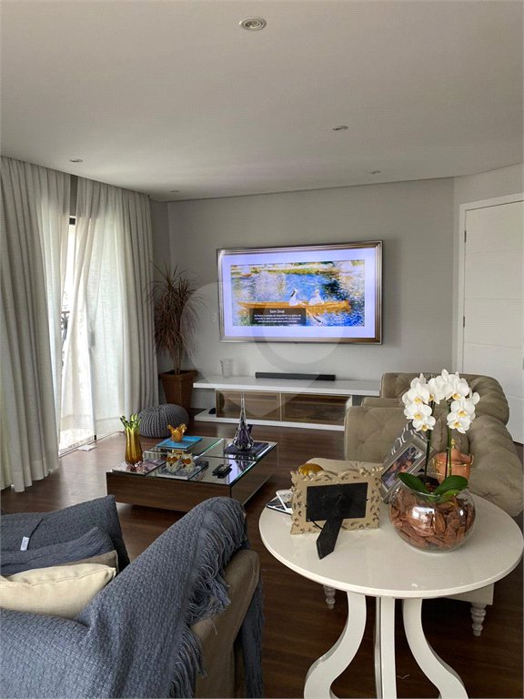Apartamento à venda com 3 quartos, sendo 1 suíte,  em Vila Suzana, São Paulo, SP