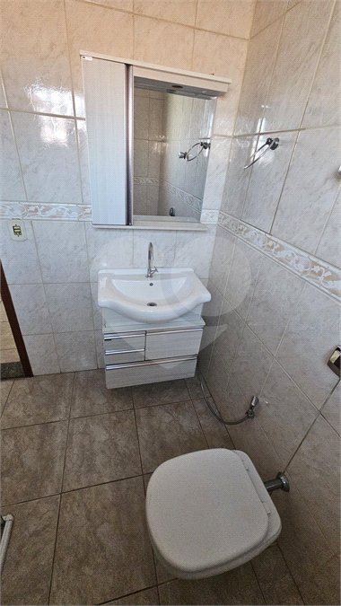 Sobrado para alugar com 3 quartos, sendo 1 suíte, em Jardim do Valle II, Indaiatuba, SP