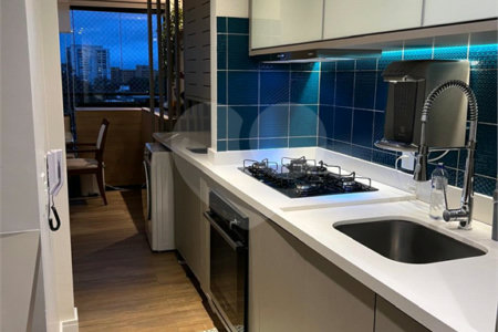 Apartamento à venda com 2 quartos, sendo 1 suíte, em Santo Amaro, São Paulo, SP