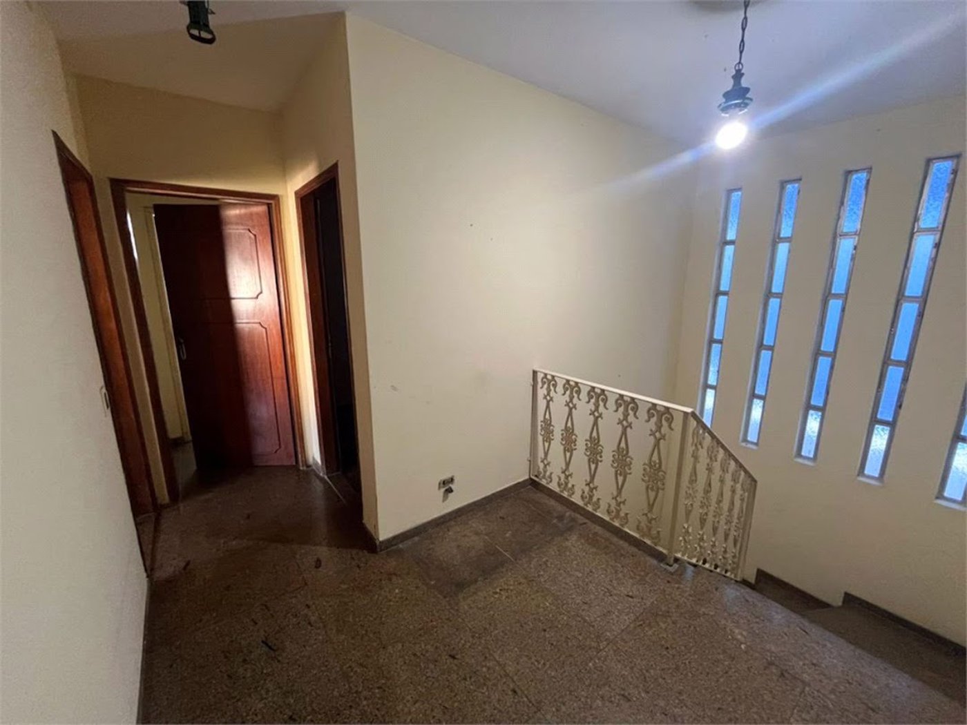Casa com 5 dormitórios para alugar, 250 m² por R$ 10.630,00 - Ponta da Praia - Santos/SP