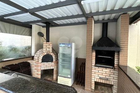 Apartamento à venda com 2 quartos, sendo 1 suíte,  em Vila Romana, São Paulo, SP