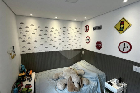 Casa à venda com 3 suítes no condomínio Barbará IV, São Paulo - SP