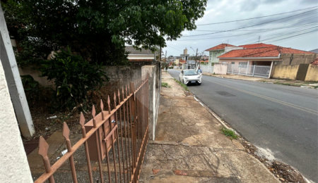 Casa à venda com 4 quartos, sendo 2 suítes,  em Vila São José, Itapetininga, SP